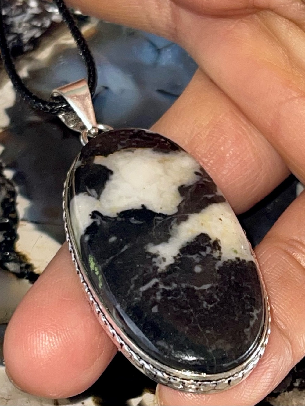 Matrix Patterns of White Buffalo Turquoise Pendant 2 1/4”